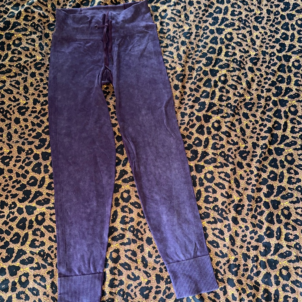 PINK Victoria’s Secret Purple Leggings